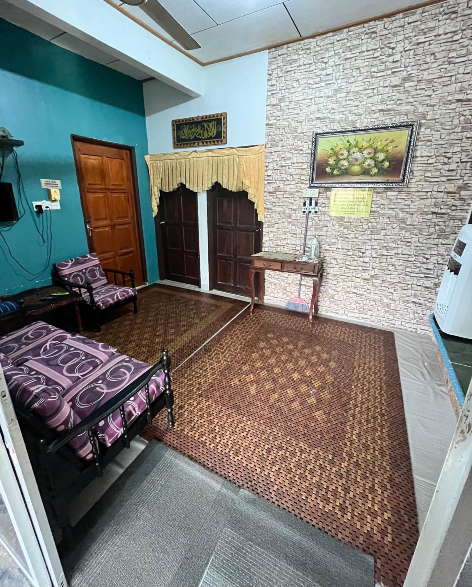 Roomstay Kuala Nerus Gated Parking - 6M To Beach & 15M To Drawbridge Куала-Тренгану Экстерьер фото